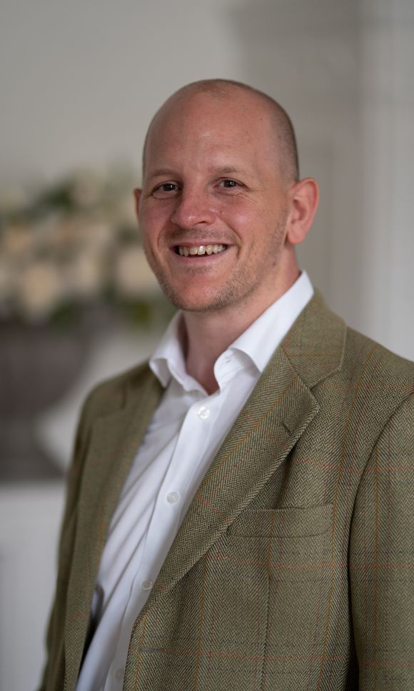 Meet the Montgomery Charles team